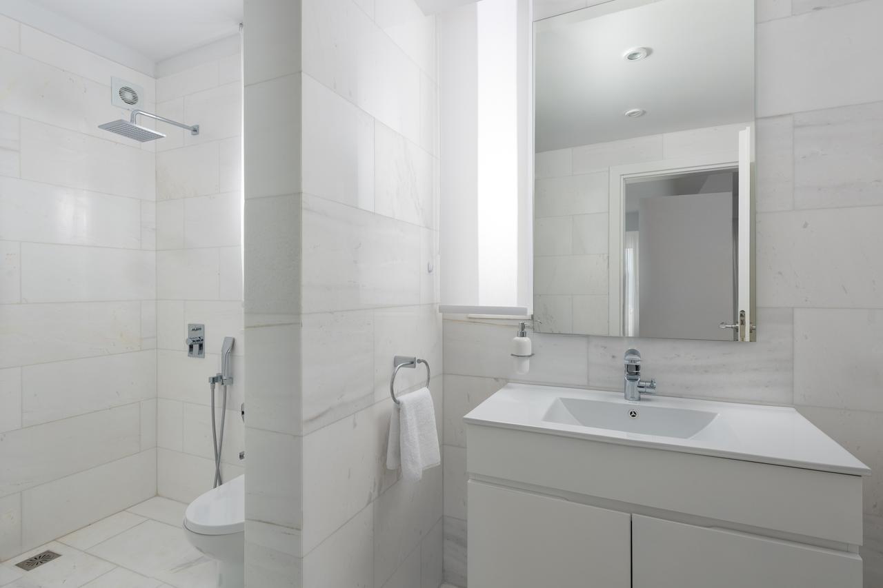 Maria & Nada Beachfront Villas โคลิมเบีย ภายนอก รูปภาพ