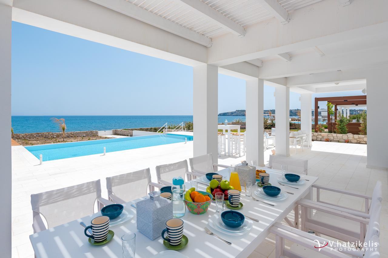 Maria & Nada Beachfront Villas โคลิมเบีย ภายนอก รูปภาพ