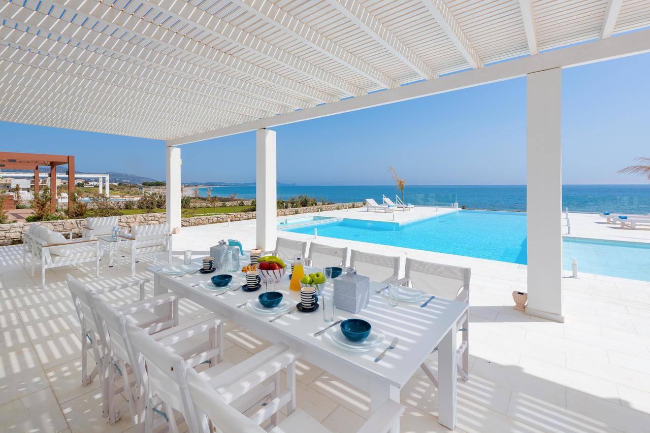 Maria & Nada Beachfront Villas โคลิมเบีย ภายนอก รูปภาพ