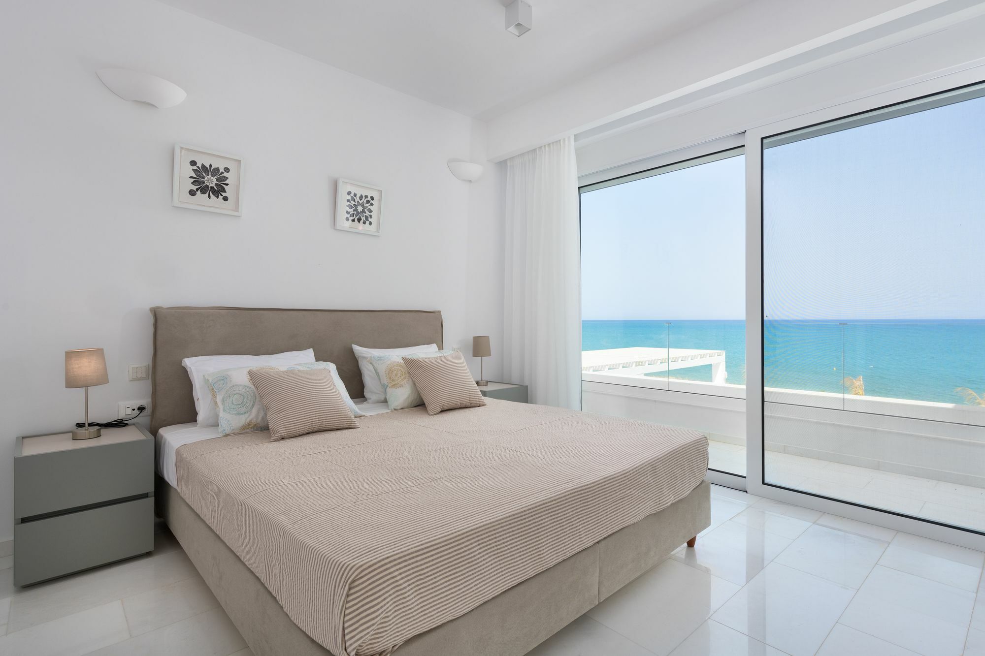Maria & Nada Beachfront Villas โคลิมเบีย ภายนอก รูปภาพ