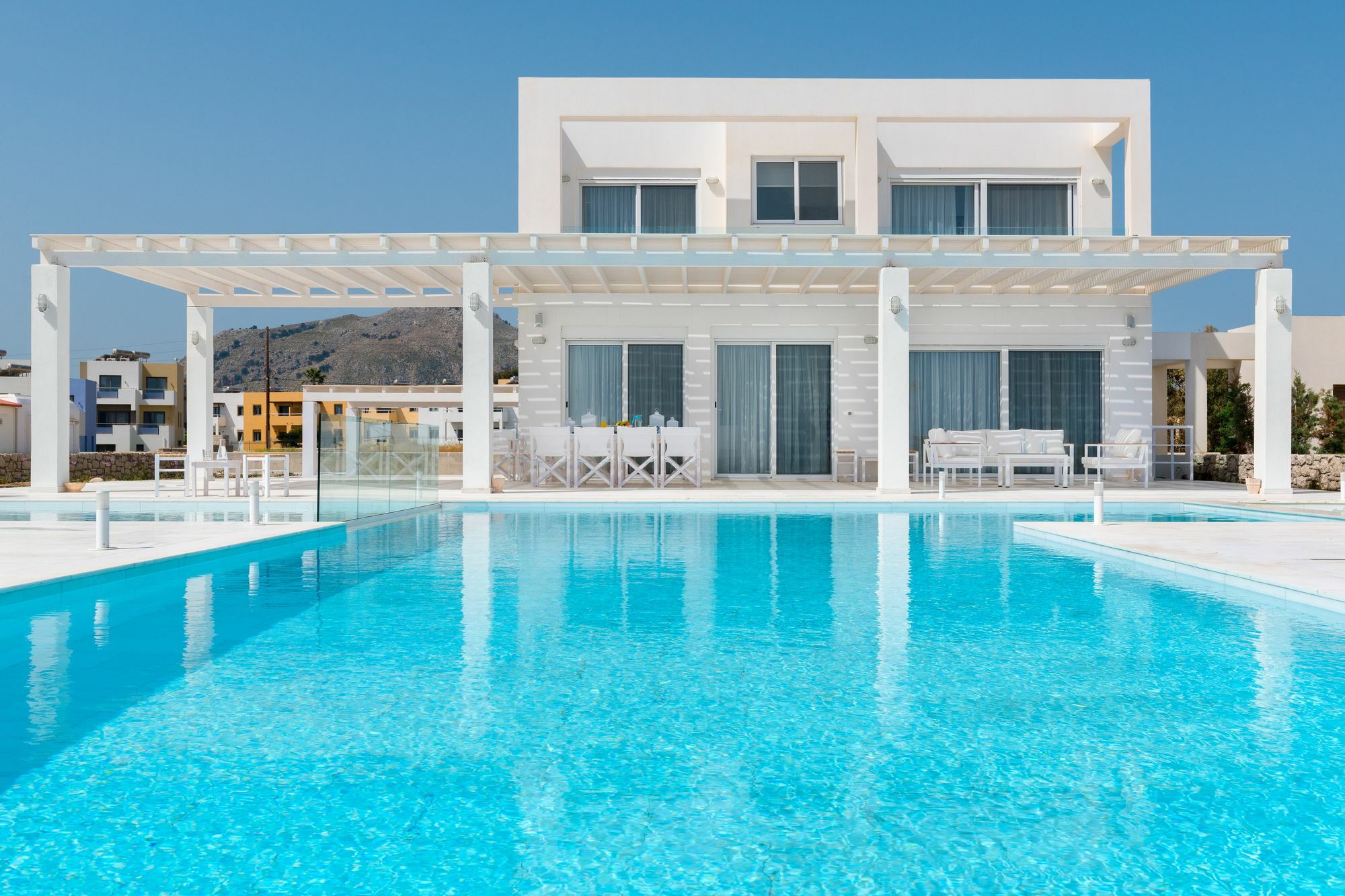 Maria & Nada Beachfront Villas โคลิมเบีย ภายนอก รูปภาพ